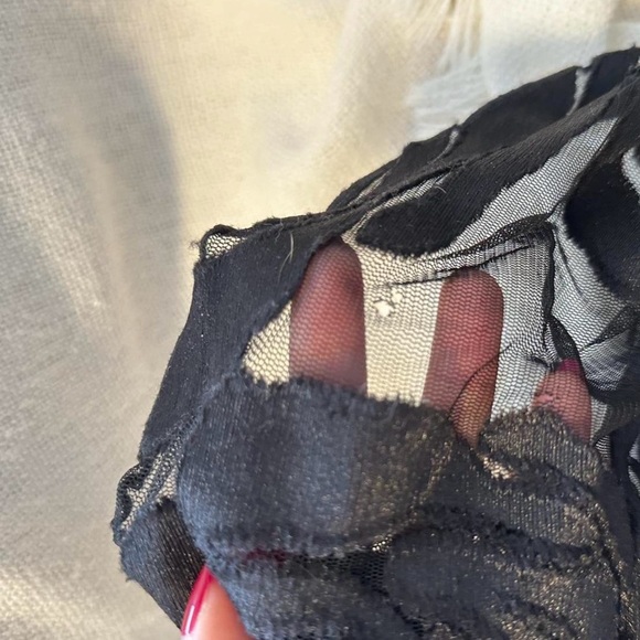 Arcina Ori Dress - Picture 6 of 7